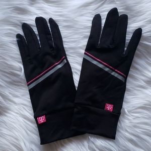 Tmobile Black Tech Gloves